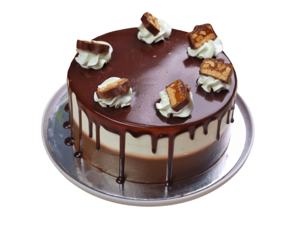 Snickers Cake - Shahad Al Jazeera